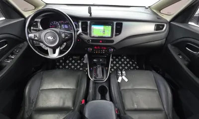 Kia Carens