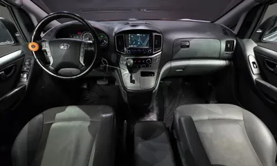 Hyundai Starex