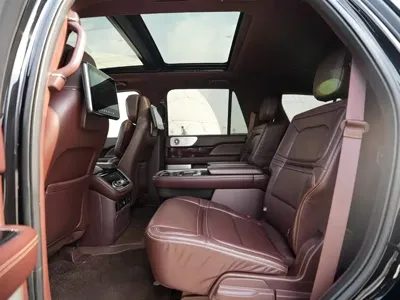 Lincoln Navigator