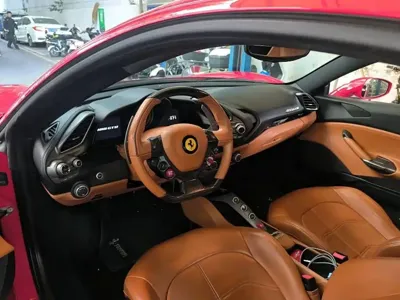 Ferrari 488
