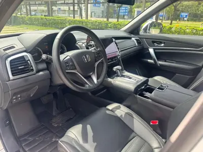 Honda UR-V