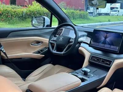 BYD L DM-i