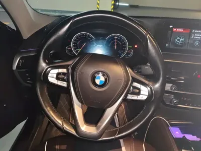 BMW 5 Series New Energy