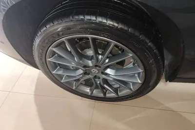 Leapmotor C10