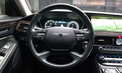 Genesis EQ900