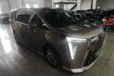 GAC Trumpchi M8