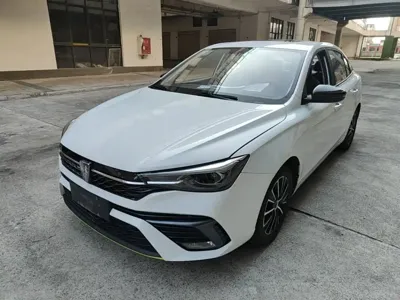 Roewe i5