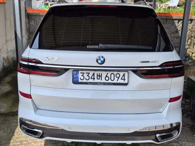 BMW X7