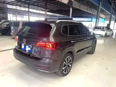 Volkswagen Tharu