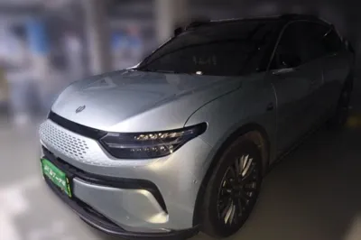 Leapmotor C11