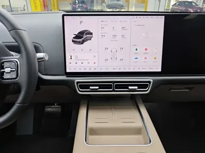 Li Auto Li L8