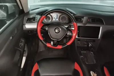 Volkswagen Lamando