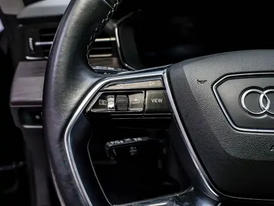 Audi Q6