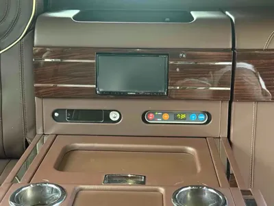 Lincoln Navigator