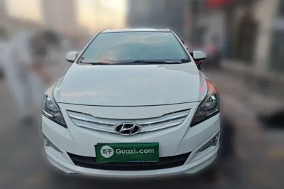 Hyundai Verna Ray