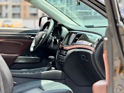GAC Motor Trumpchi GS8