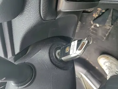 Toyota Yaris L