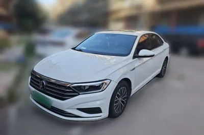 Volkswagen Sagitar