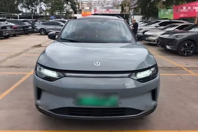 Leapmotor C11