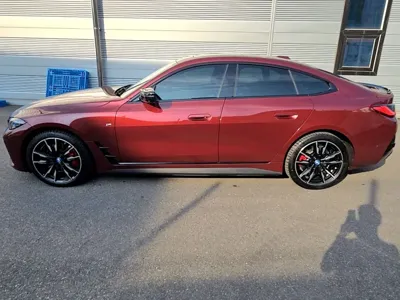 BMW i4