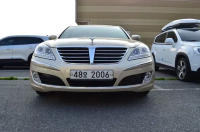 Hyundai Equus
