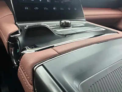 Nio EC6
