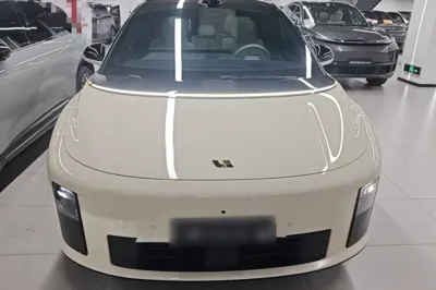 Li Auto Li Auto i6