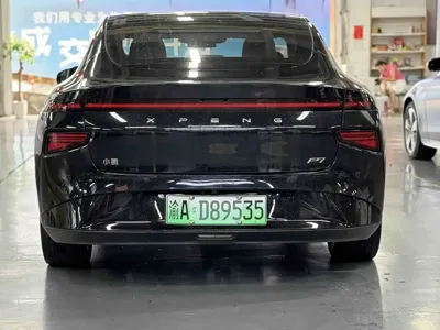 Xpeng P7