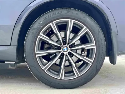 BMW X5 (Import)