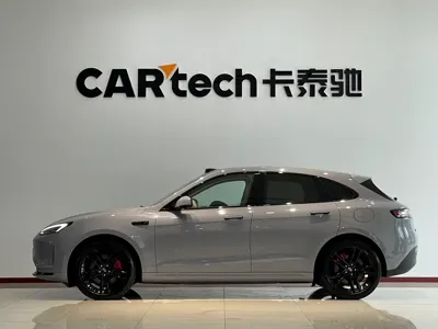 AITO AITO M5