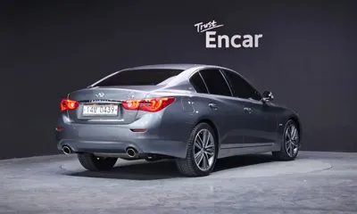 Infiniti Q50