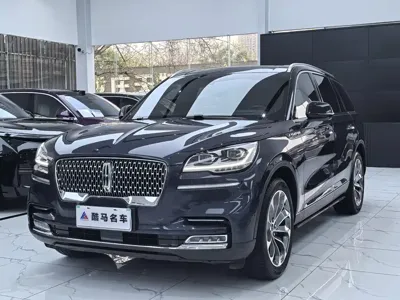 Lincoln Aviator