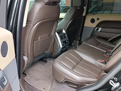 Land Rover Sport