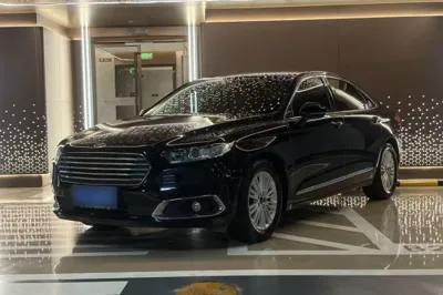 Ford Taurus