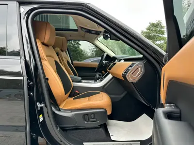 Land Rover Sport