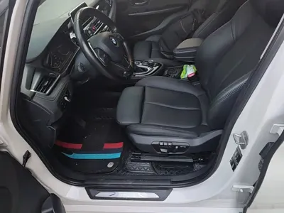 BMW 2 Series Active Tourer (Import)