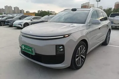 Li Auto L6