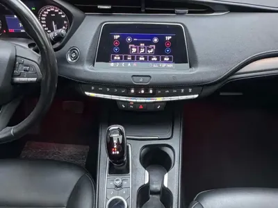 Cadillac XT4