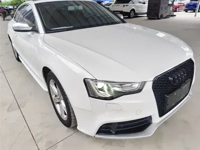 Audi A5 (Import)