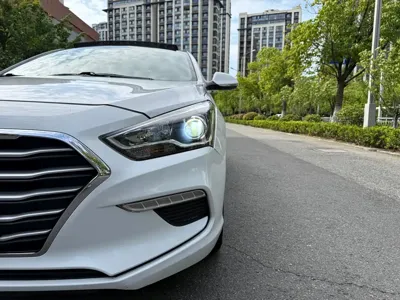 Hyundai Mistra