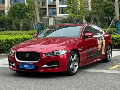 Jaguar XE