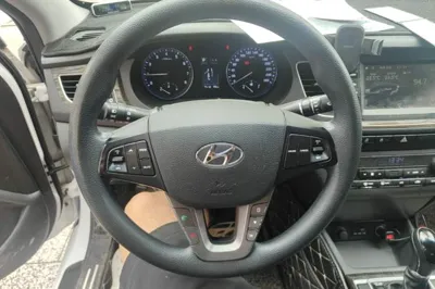 Hyundai Mistra