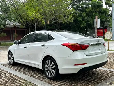 Hyundai Mistra