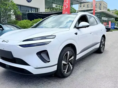 BYD 海狮06