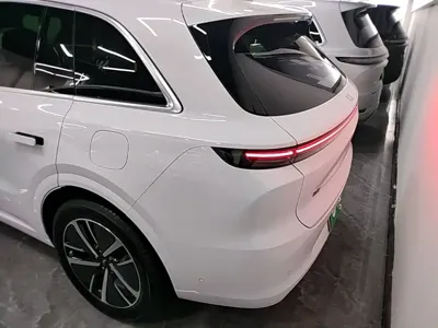 Li Auto Li L6