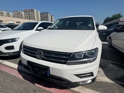 Volkswagen Tiguan L