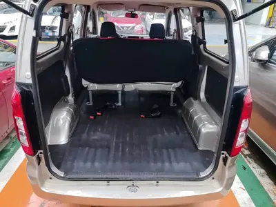Wuling Hongguang V