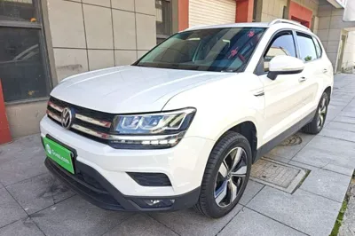 Volkswagen Tharu