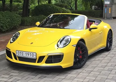 Porsche 911