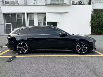 Nio ET5T